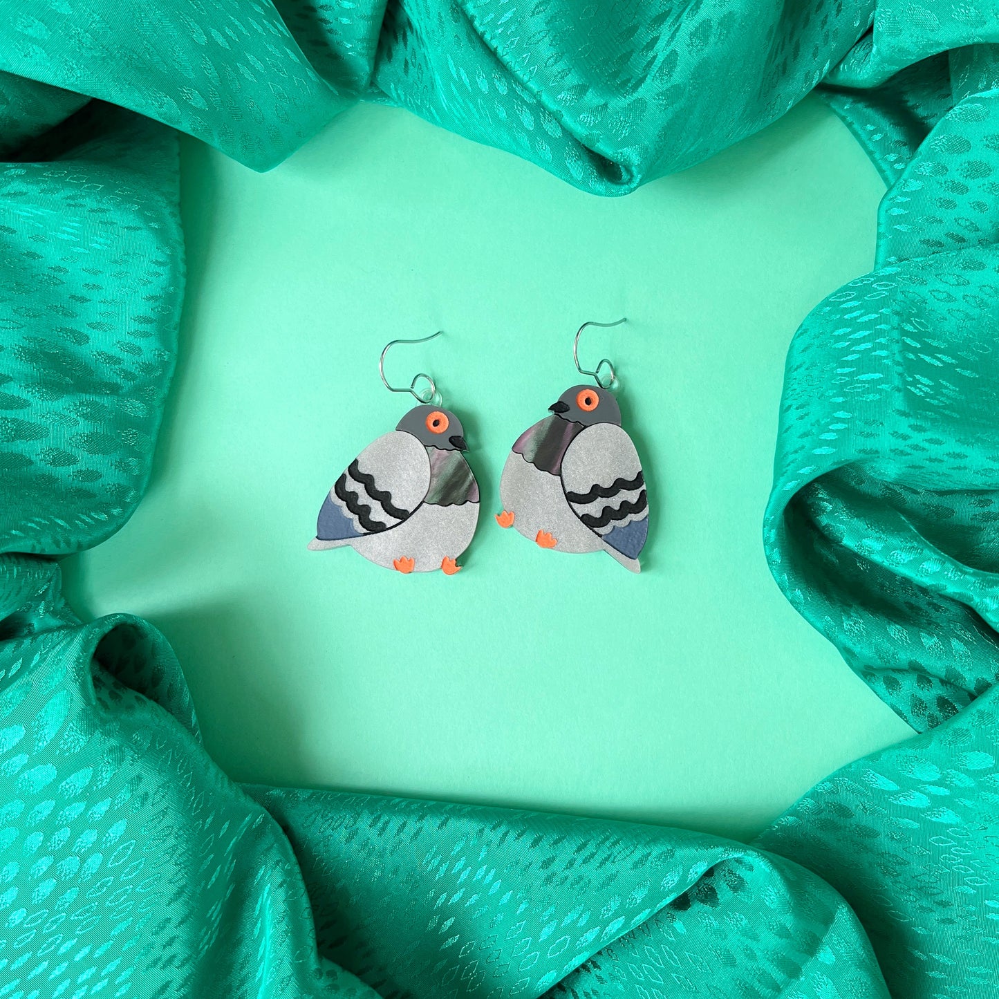 Chunky pigeon earrings
