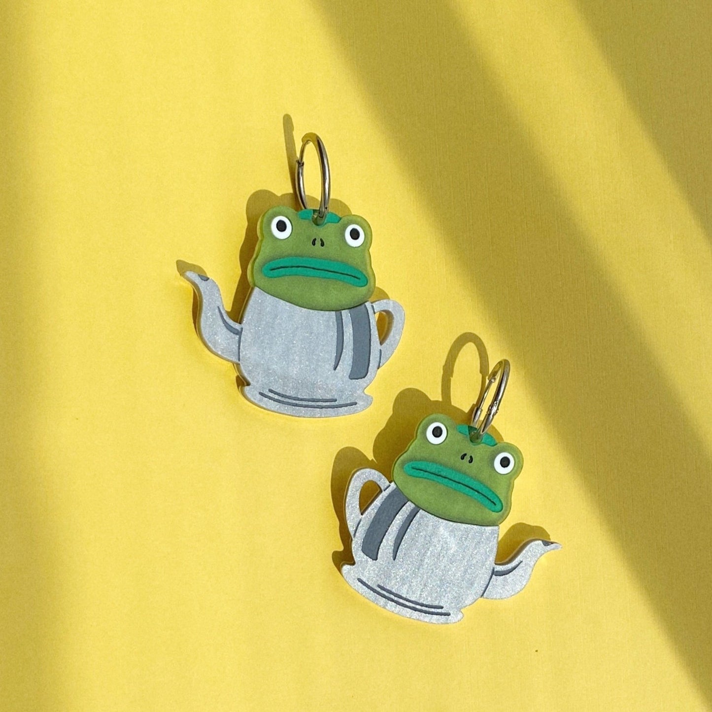 Teapot frog earrings