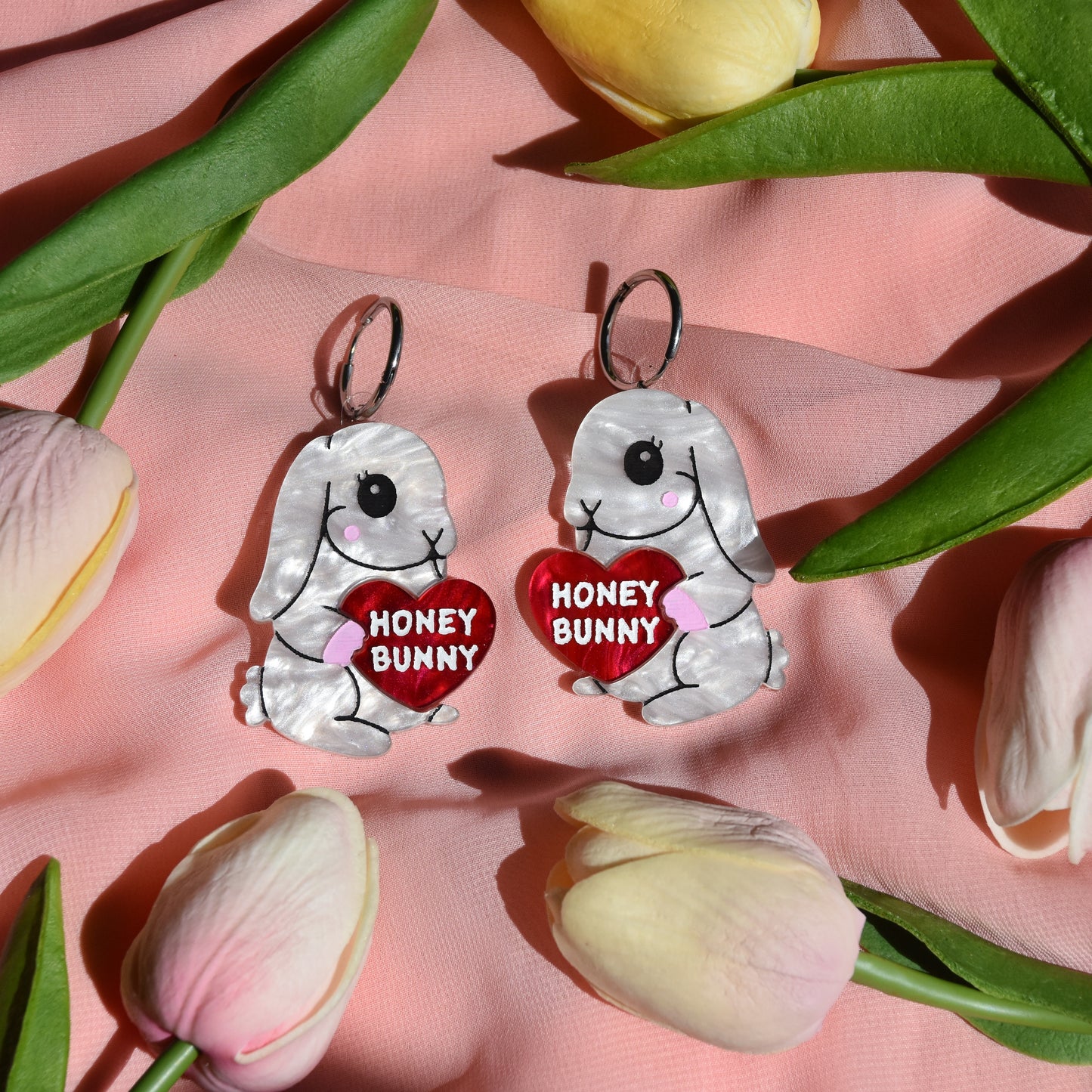 Honey bunny earrings (single or pair)