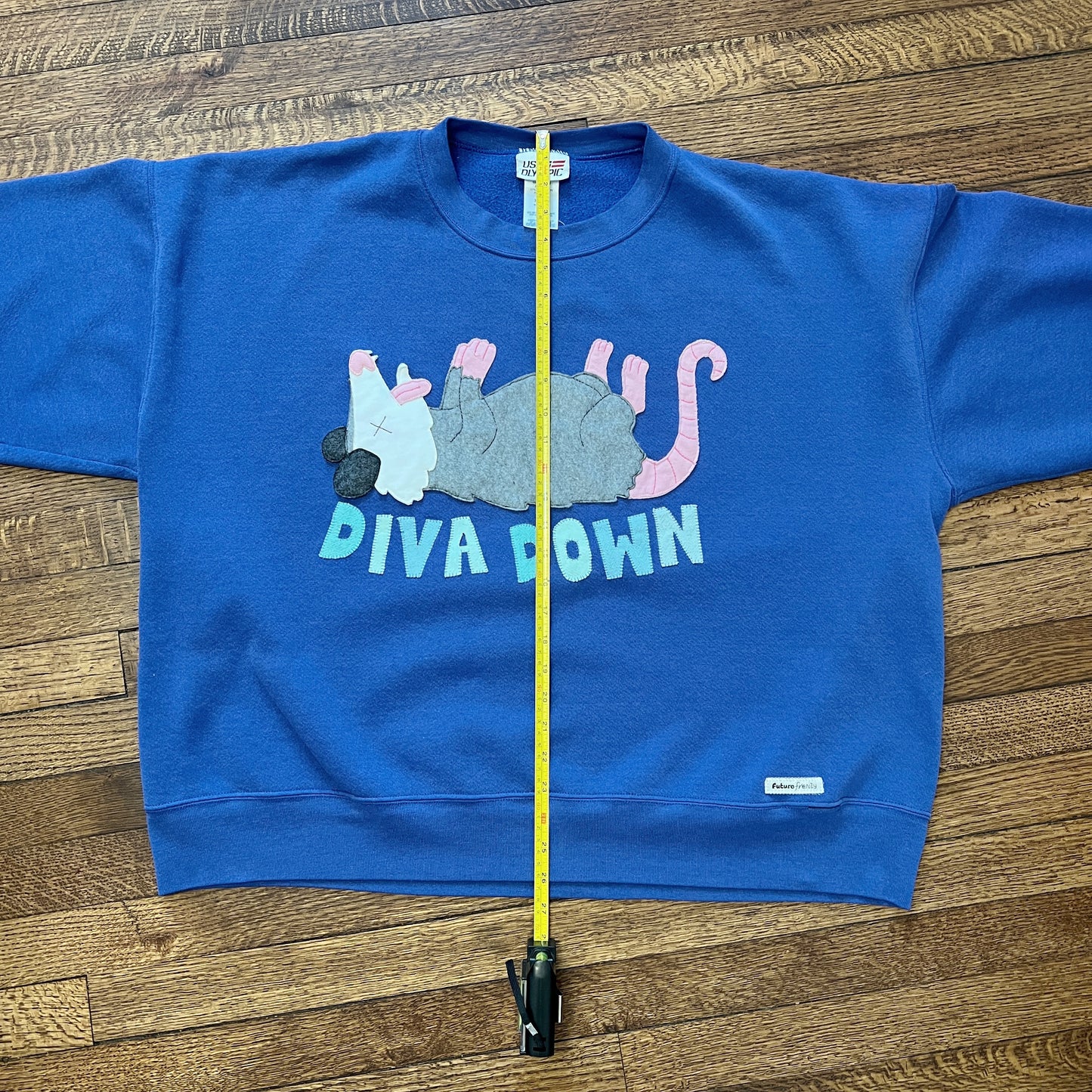 Diva down opossum sweatshirt (blue)