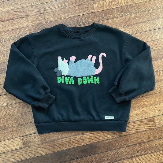 Diva down opossum sweatshirt (black)