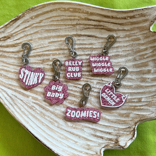 Dog/cat collar tags (pink glitter)