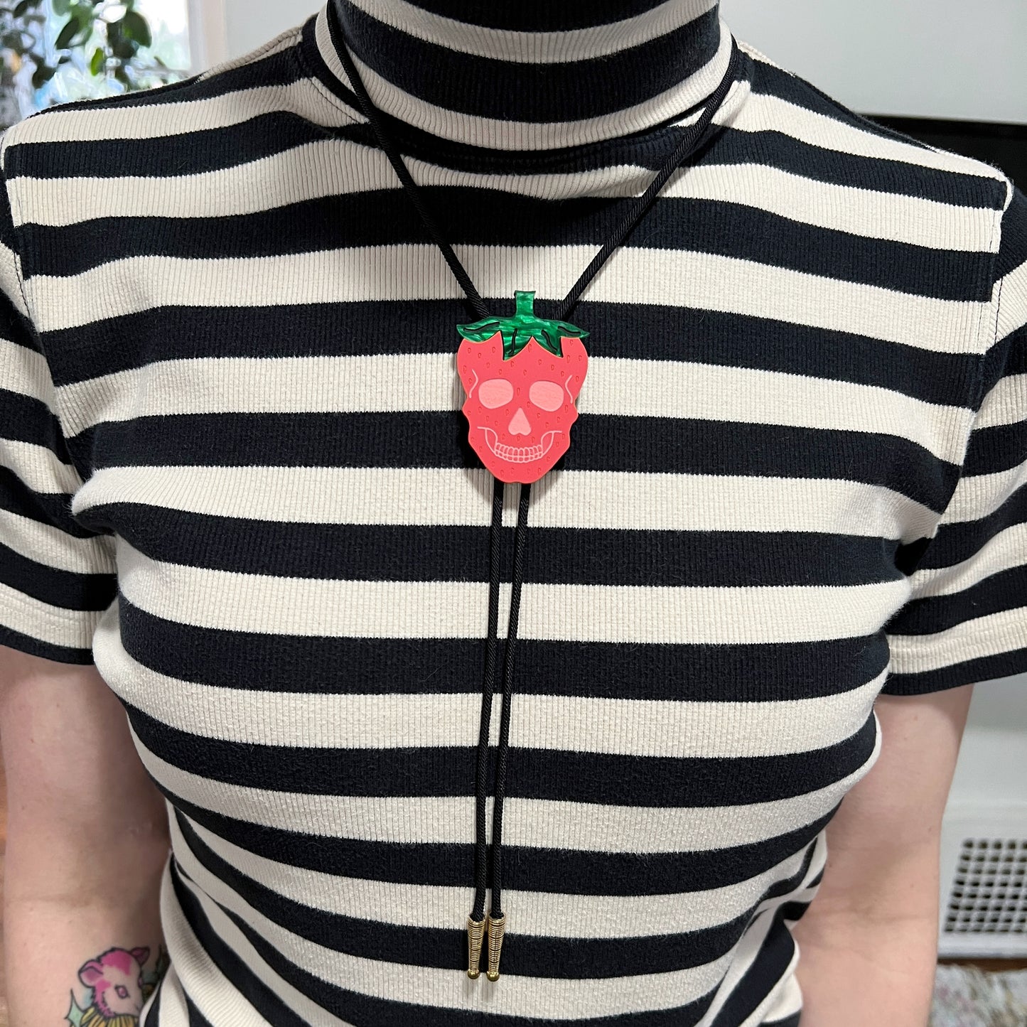 Strawberry skull bolo tie