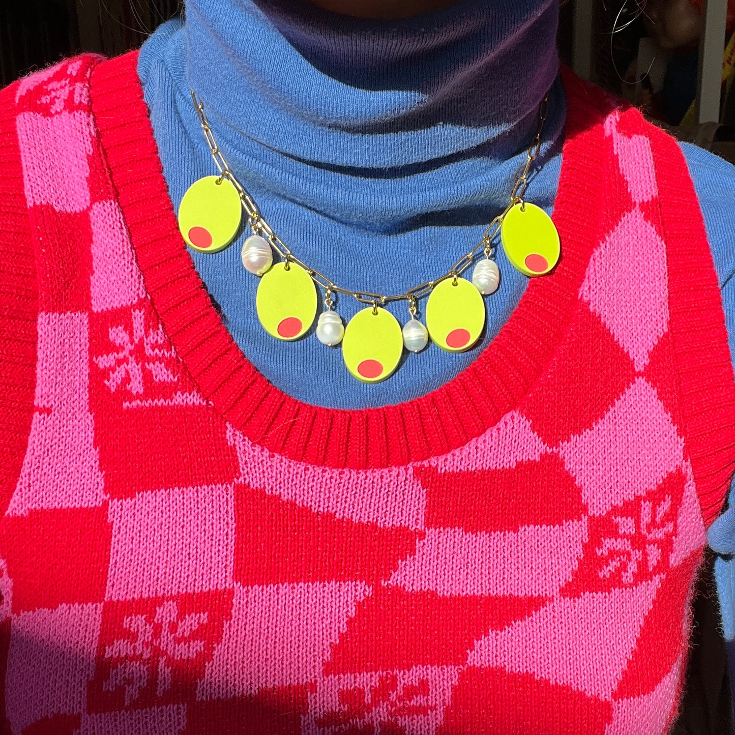 Olive necklace